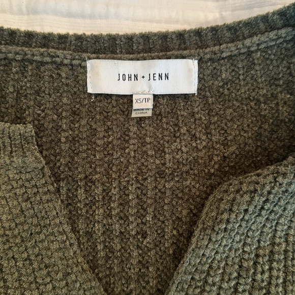 John + Jenn Sweater - Picture 4 of 6